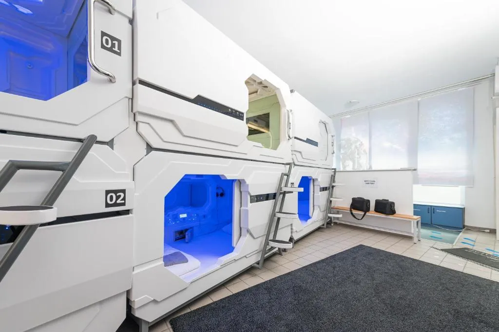 Space Home Apartment